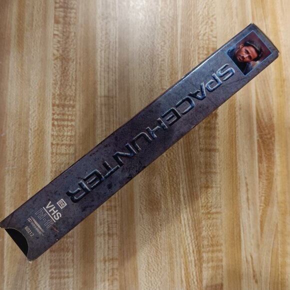 Spacehunter : Adventures in the Forbidden Zone VHS 1983 Molly Ringwald SCIFI VG - Picture 4 of 7